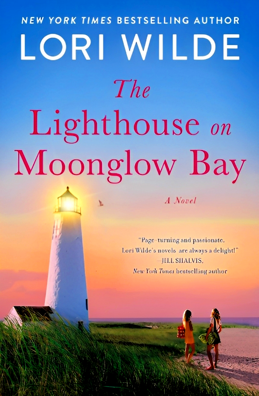 The Lighthouse On Moonglow Bay (Moonglow Cove, Bk. 3)