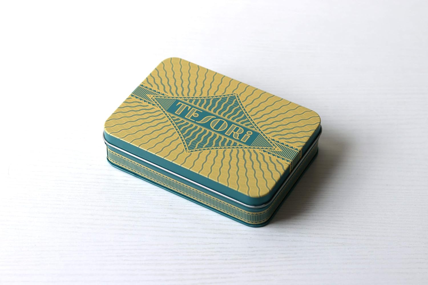 Translation missing: en.sections.featured_product.gallery_thumbnail_alt
