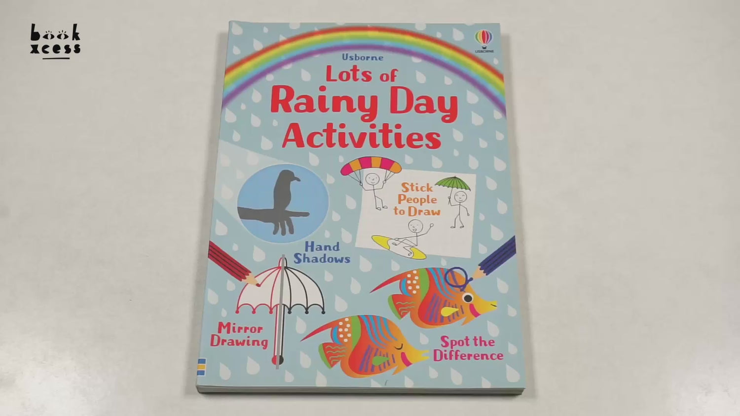 Usborne Lots Of Rainy Day Activities by Kirsteen Robson – book cover