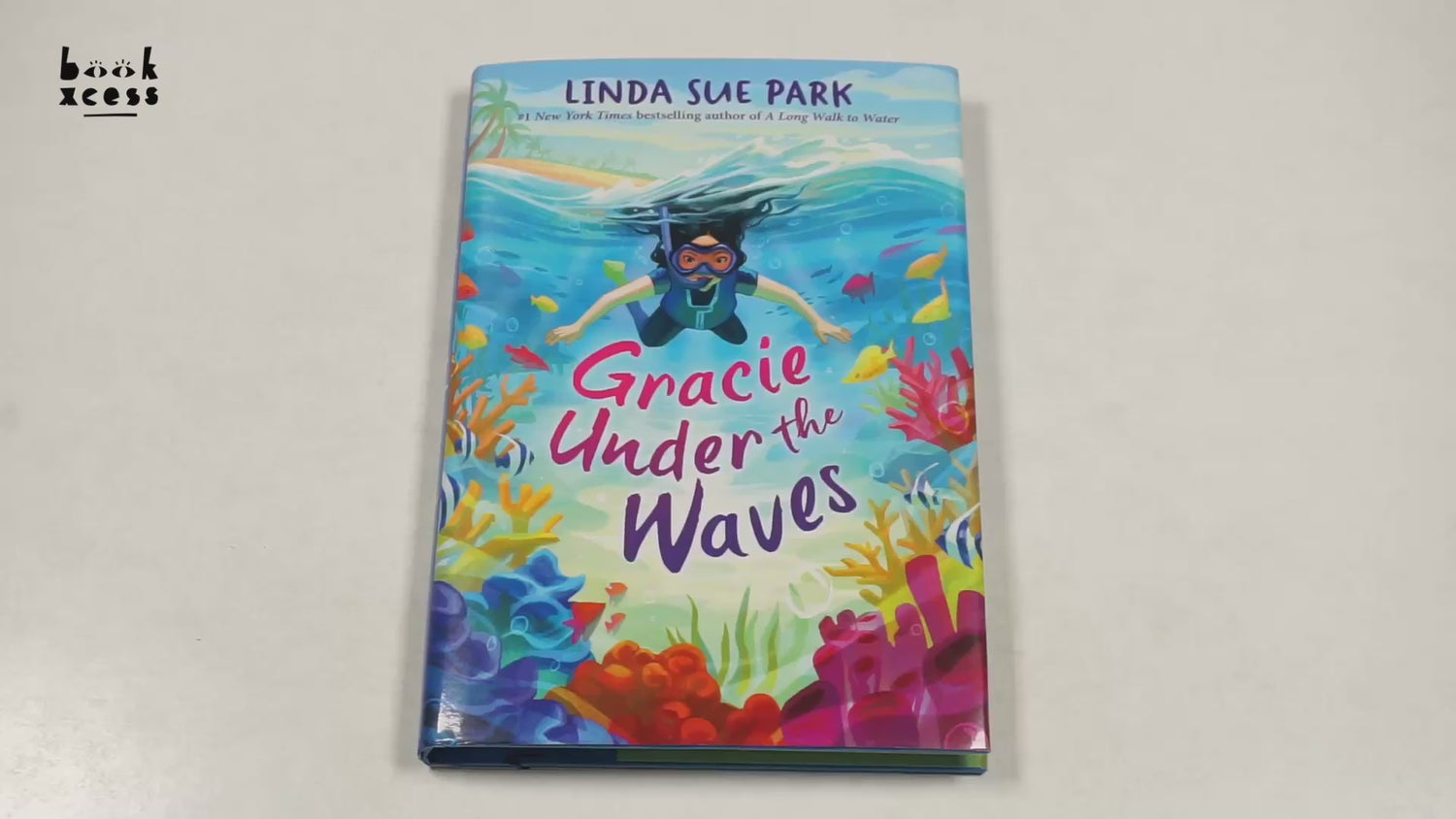 Gracie Under The Waves by Linda Sue Park – book cover