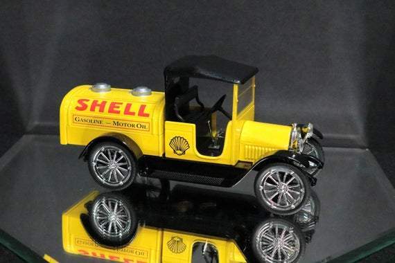 1916 STUDEBAKER TANKER LOCKABLE COIN BANK