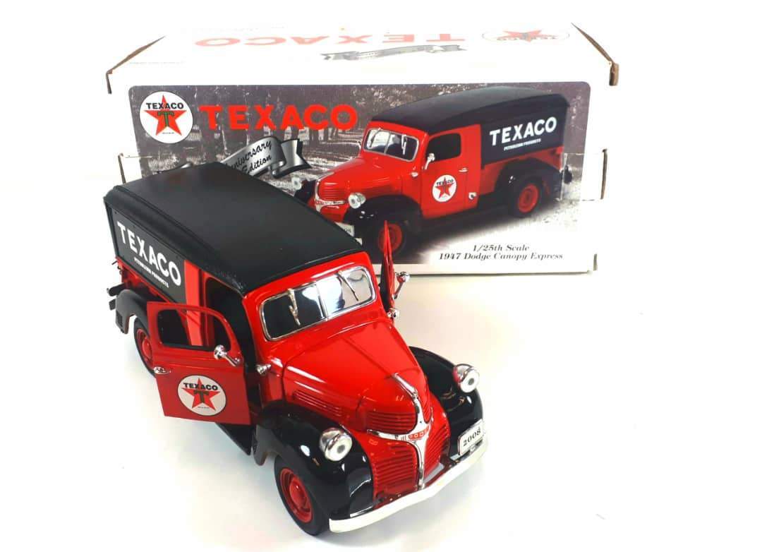 1947 DODGE CANOPY EXPRESS- 1/25TH SCALE TEXACO