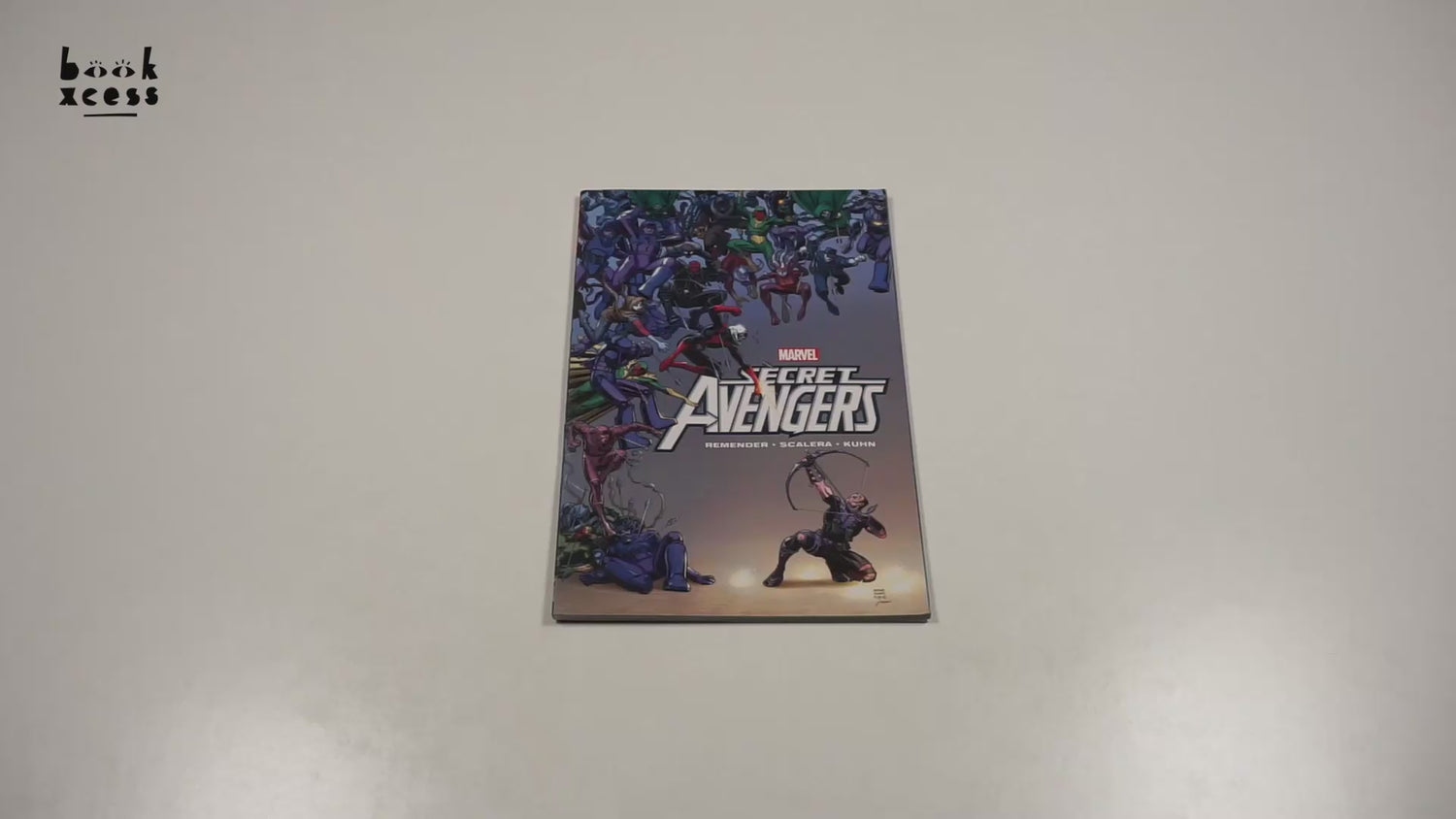 アメコミ・英語　全3巻セット SECRET AVENGERS Amazon | Secret Avengers Vol. 1: The Mission To Mars (Secret