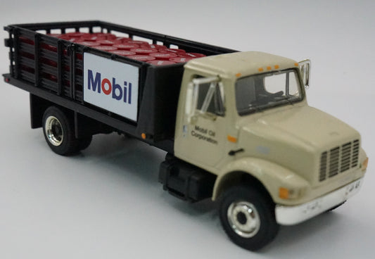 Mobil International 4900 Series Stake Truck