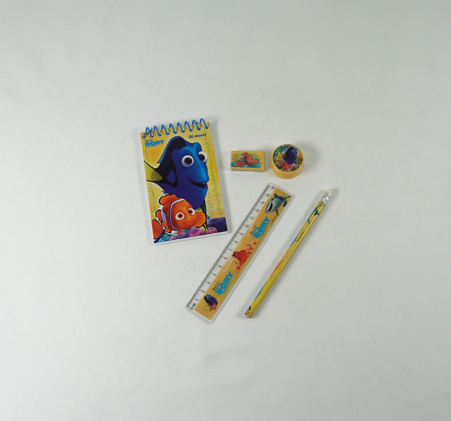 Disney Finding Dory Stationery Set BookXcess