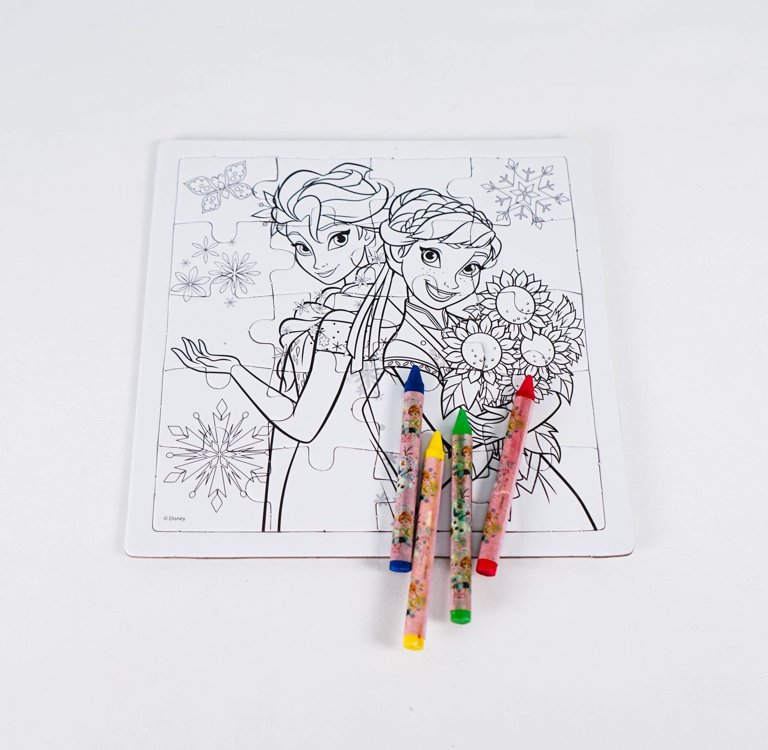 Frozen Fever Puzzle Colouring Set W/ Crayon BookXcess