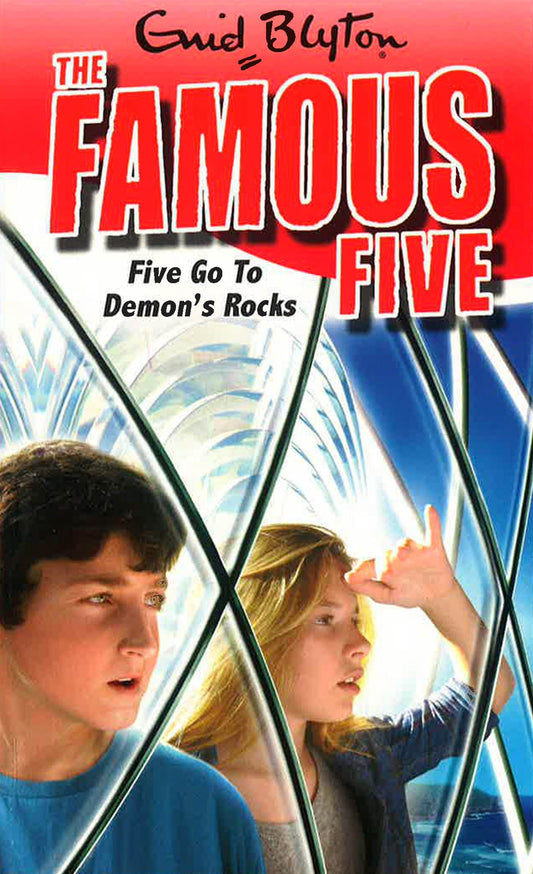 Famous Five: Five Go To Demon's Rocks: Book 19