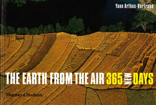 [Additional 30% Off From 27 Feb - 3 March 2024] The Earth From The Air - 365 New Days
