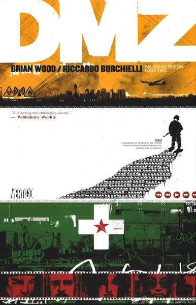 DMZ The Deluxe Edition Book Two (DMZ Deluxe)