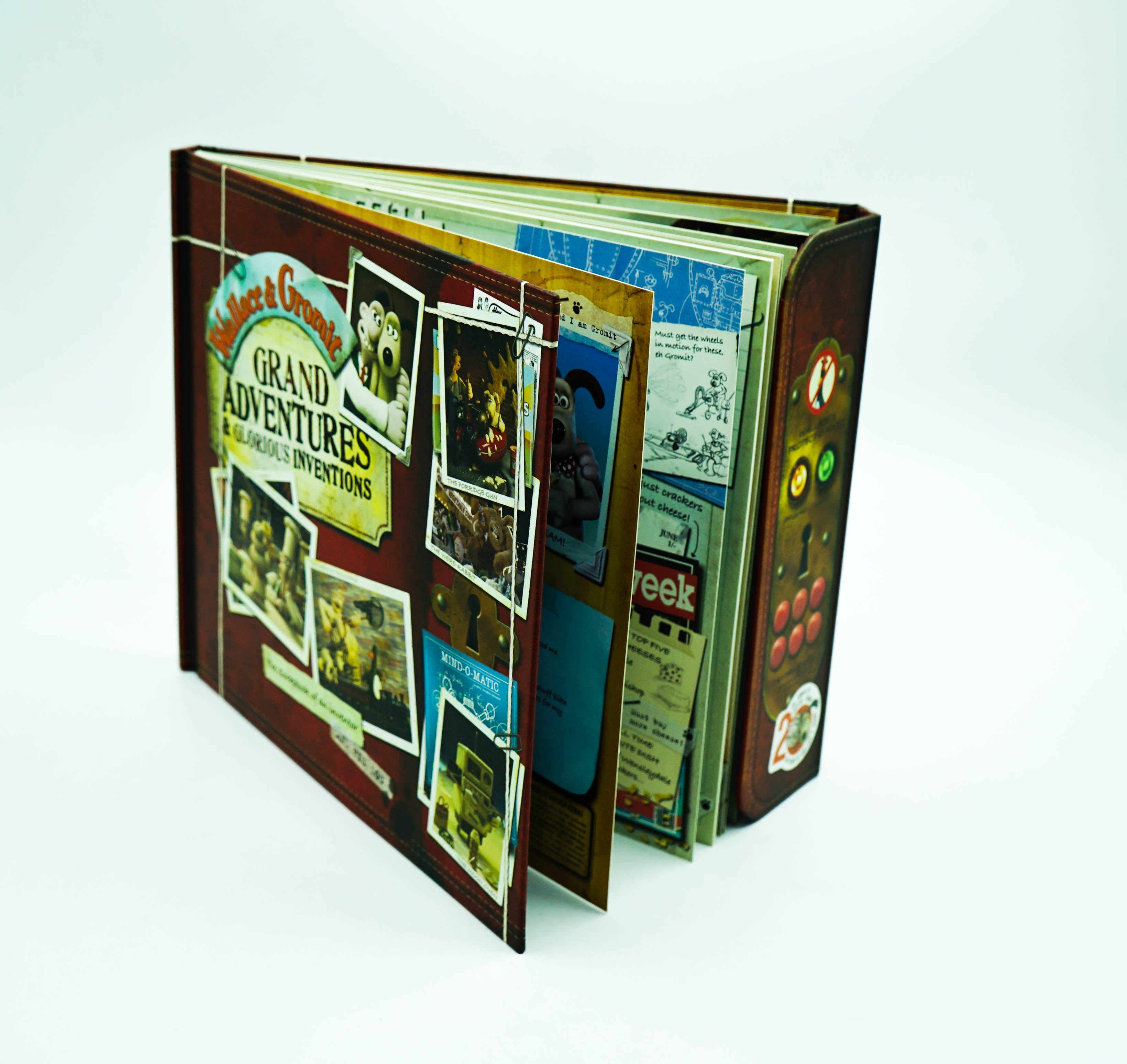 Wallace And Gromit Grand Adventures : The Scrapbook Of An Inventor