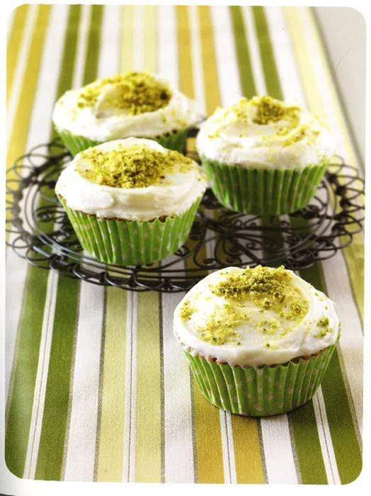 Keep Calm And Bake Cupcakes