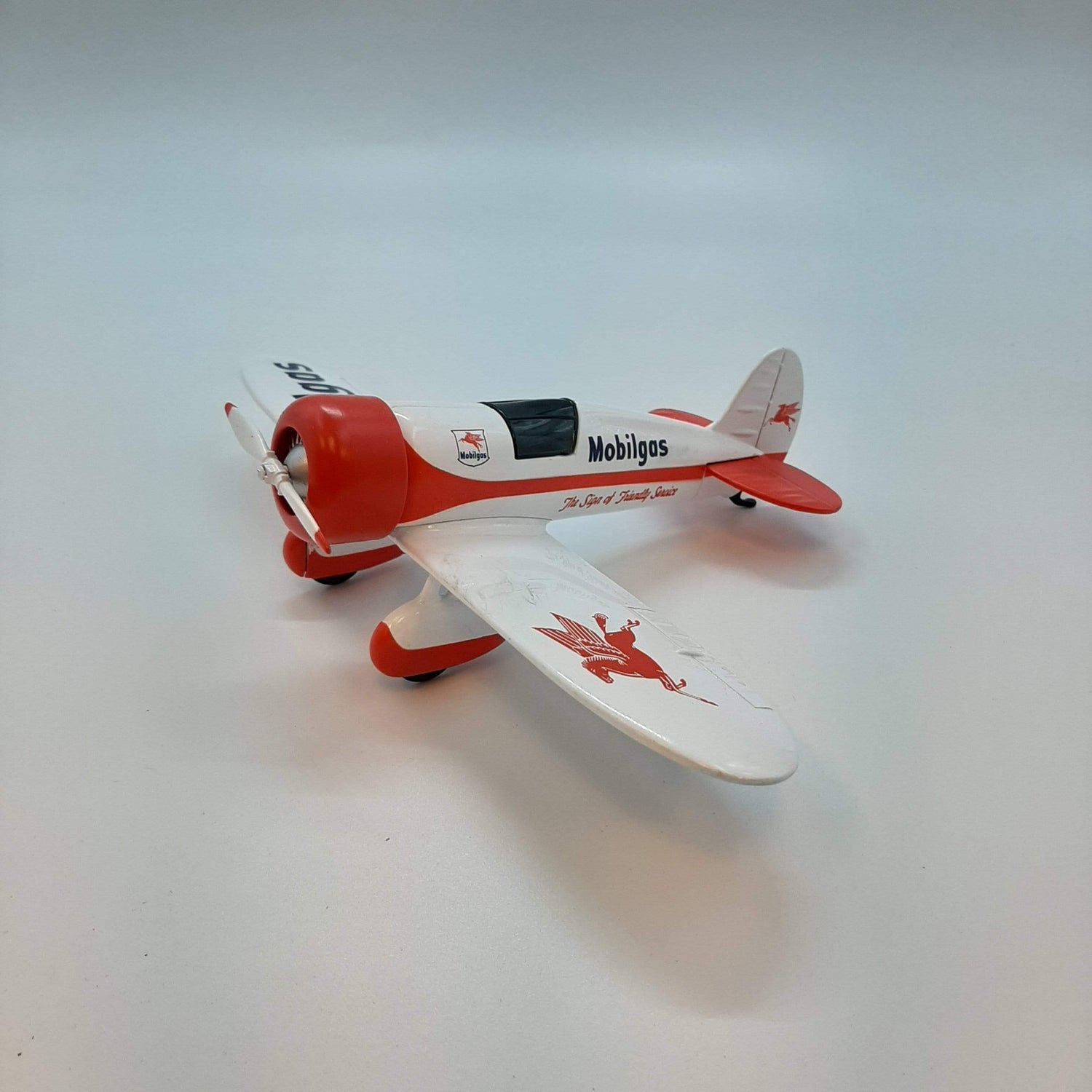 Liberty 1929 Travel Air Model R Bank Airplane Die Cast Mobil Gas