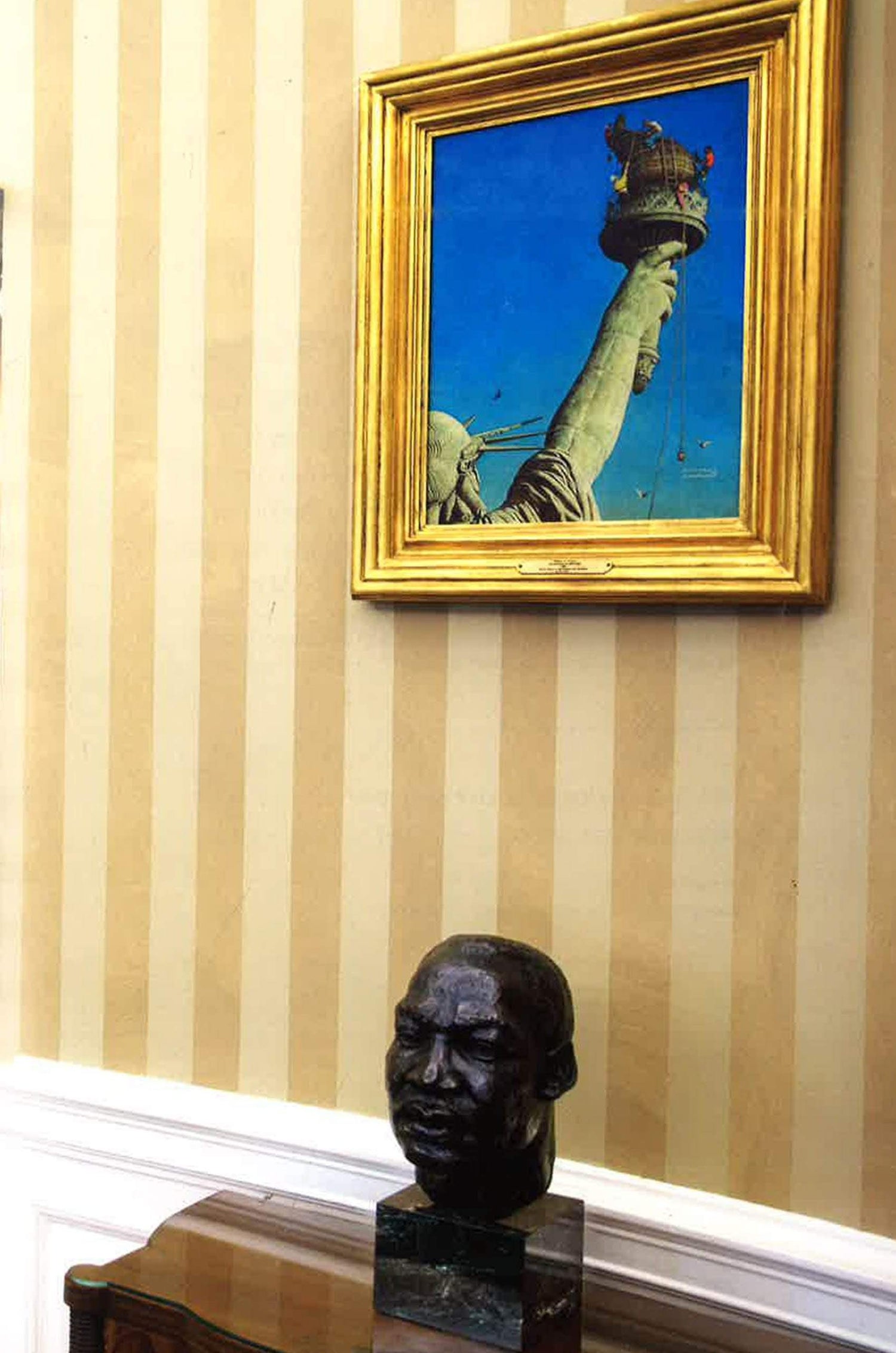 Shade: A Tale Of Two Presidents