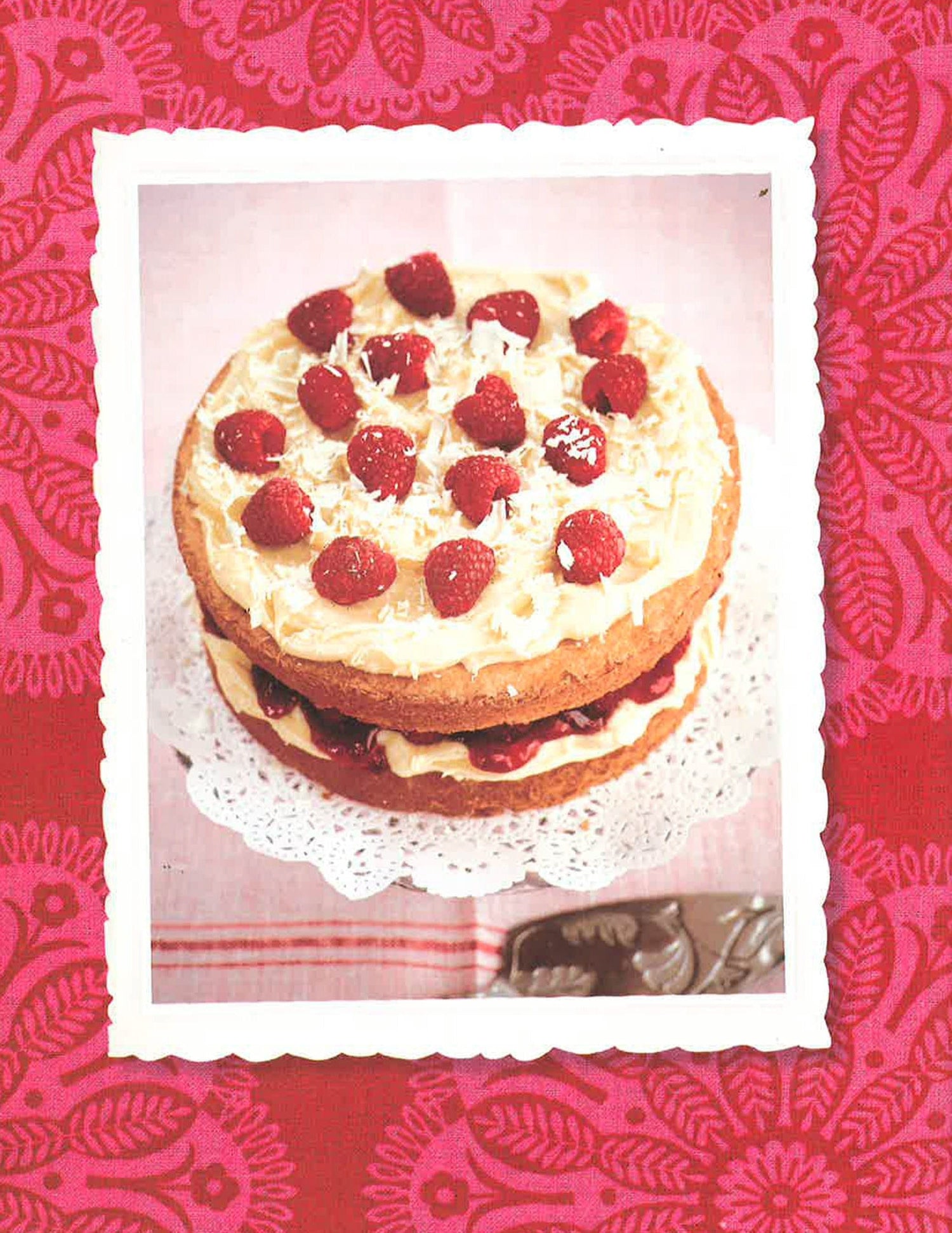 Sweet: Irresistible Desserts And Drinks, Cakes And Bakes