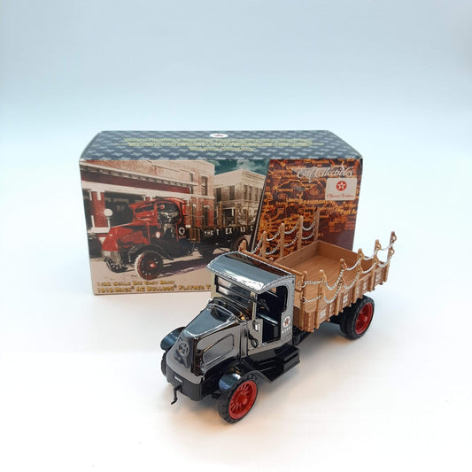 Texaco 1918 Mack AC Bulldog Flatbed Truck 1:32 Scale Diecast Bank
