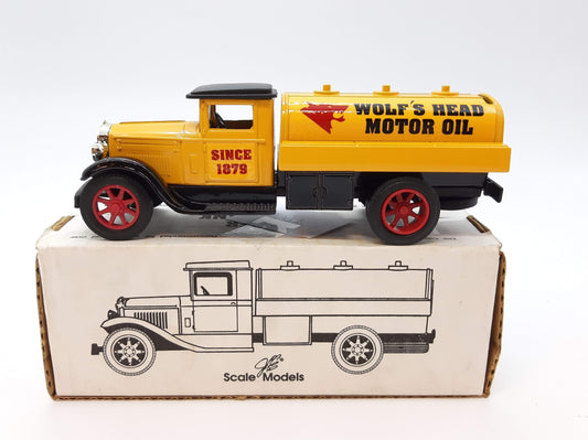 WOLF'S HEAD OIL TANKER TRUCK BANK
